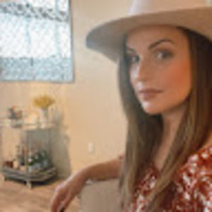 Meet your Posher, Yanek